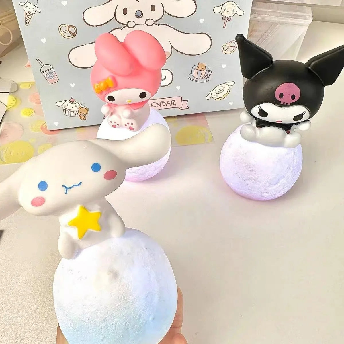 Sanrio Kuromi Cinnamoroll Hello Kitty Cartoon Glowing Night Light Bedroom Lamp Kawaii Cute Desk Decorations Birthday Accessories